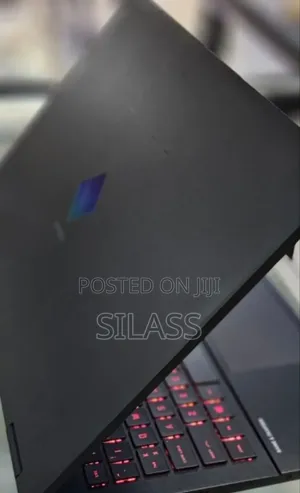 New Laptop HP Omen 15 16GB Intel Core I7 SSD 1T