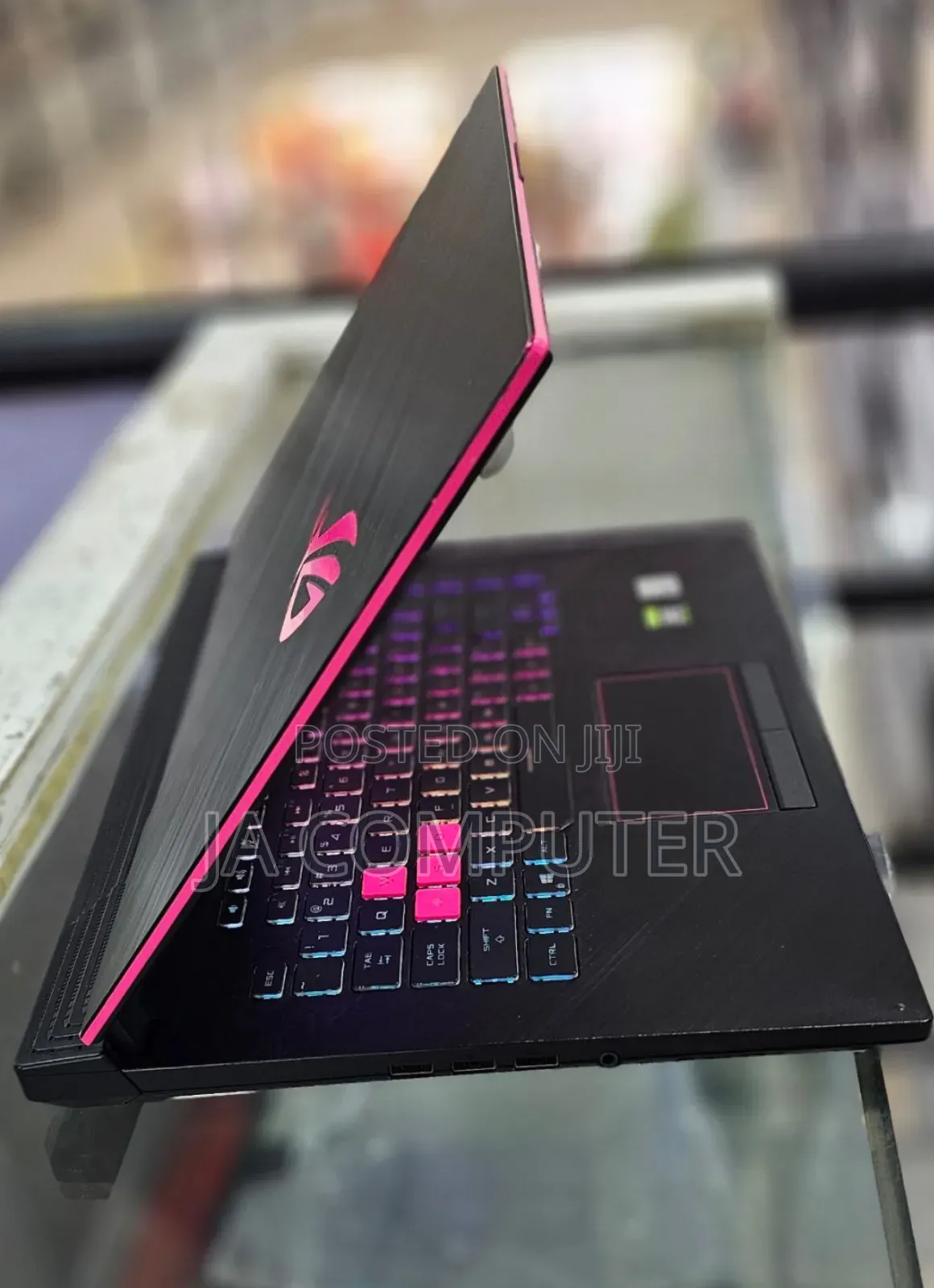 New Laptop Asus ROG Strix G17 16GB Intel Core I7 SSD 1T
