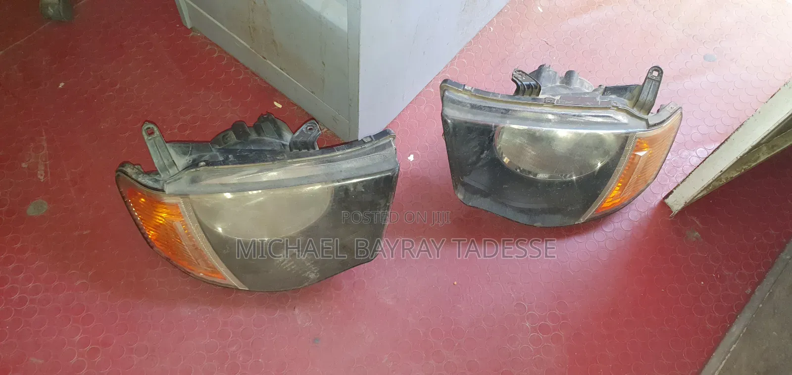 Mitsubishi L200 Front Head Light With Bulb