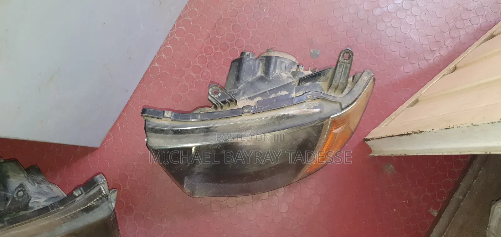 Mitsubishi L200 Front Head Light With Bulb