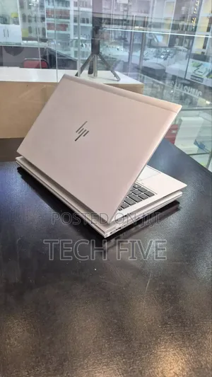 New Laptop HP EliteBook 850 G8 16GB Intel Core I7 SSD 512GB