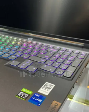 New Laptop Lenovo Yoga 7i 16GB Intel Core I7 SSD 512GB