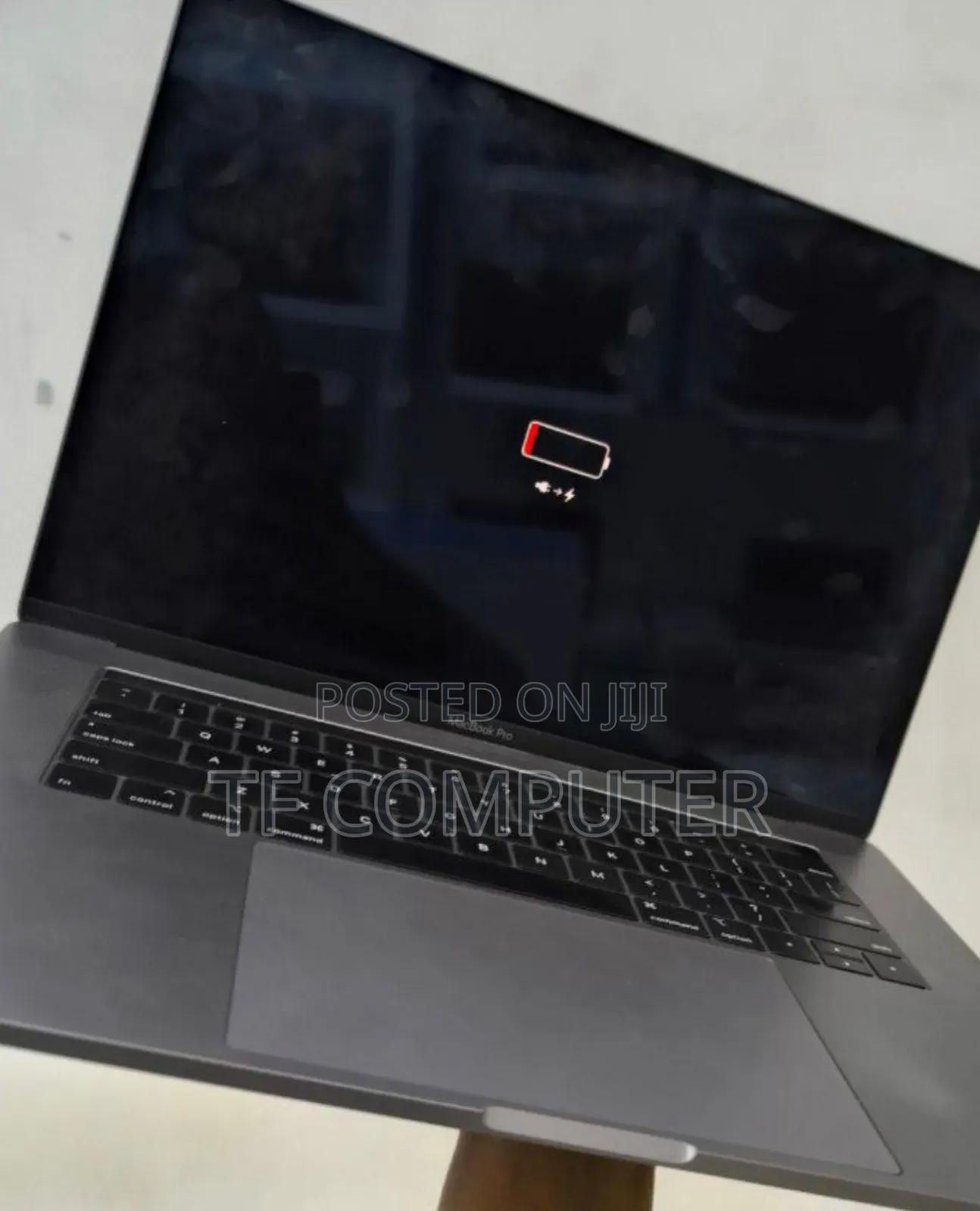 New Laptop Apple MacBook Pro 2019 16GB Intel Core I7 SSD 512GB