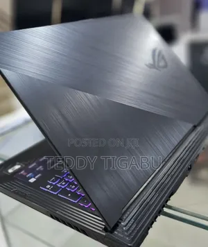 New Laptop Asus ROG Strix G17 32GB Intel Core I7 SSD 1T