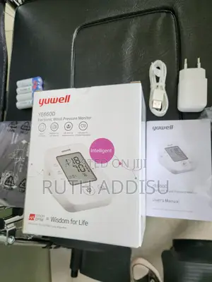 Photo - Digital Blood Pressuer Monitor只是digital Bp Monitor Digital