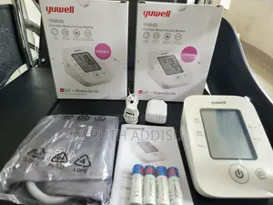 Photo - Digital Blood Pressuer Monitor起來medical Bp Monitor Bp New