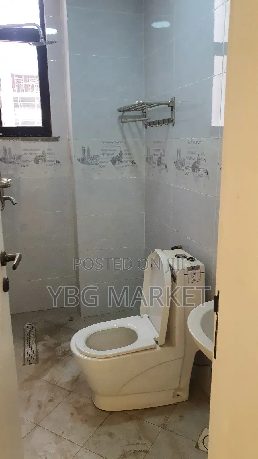 Furnished 3bdrm Apartment in Appartment, Yeka for sale