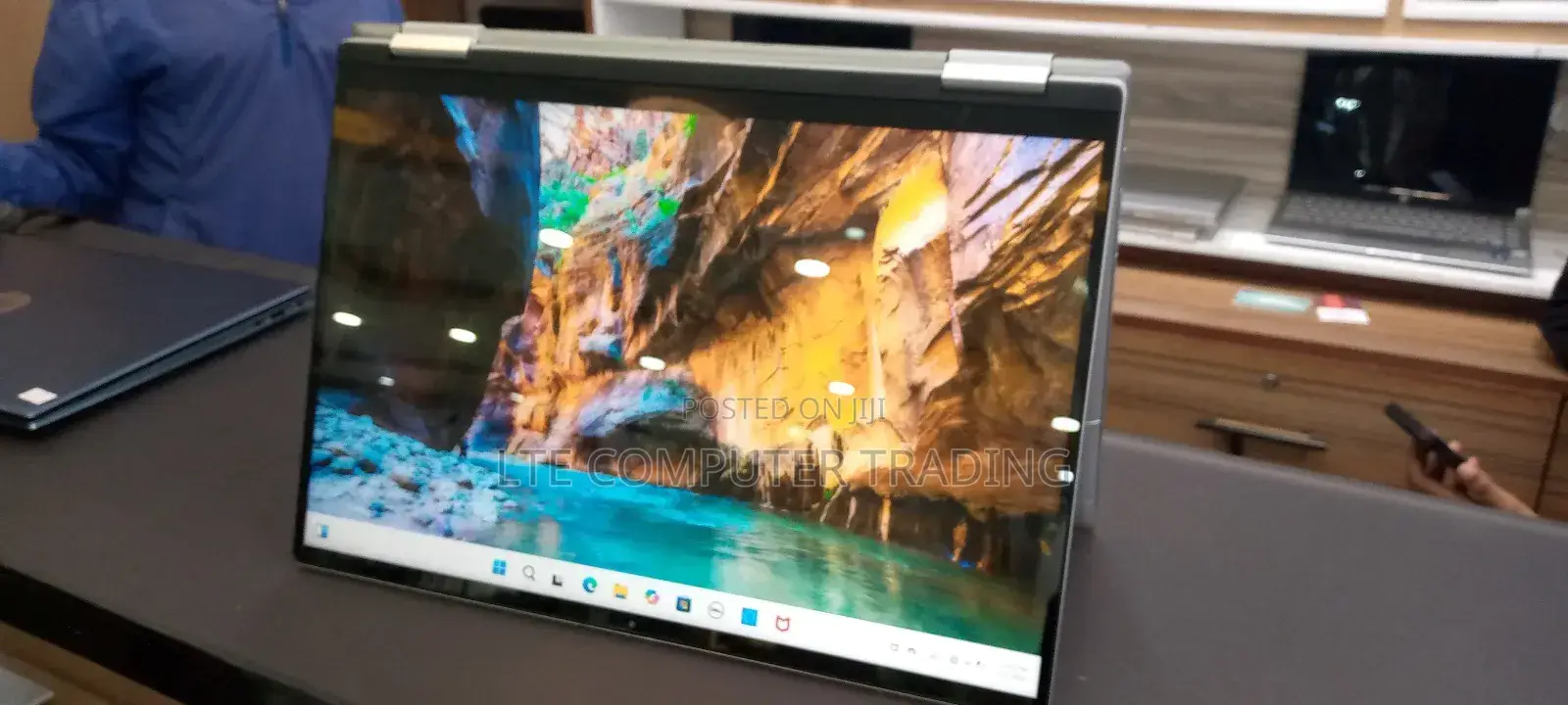 New Laptop Dell Inspiron 15 16GB Intel Core I7 SSD 512GB