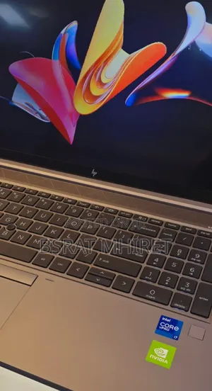 Photo - New Laptop HP ZBook Firefly G8 16GB Intel Core I7 SSD 1T