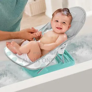 Delux Baby Bather