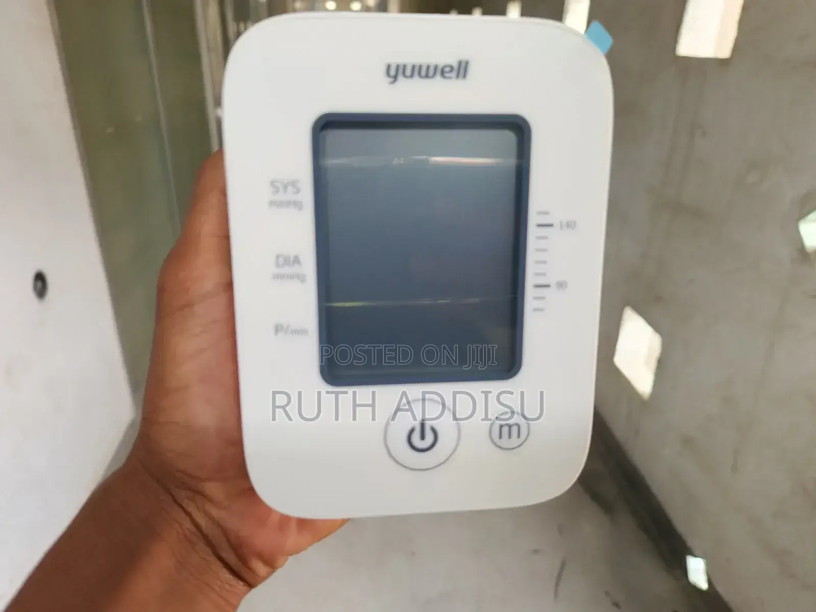 Yuwell Digital Blood Pressure Monitor來到digital Blood Pressur