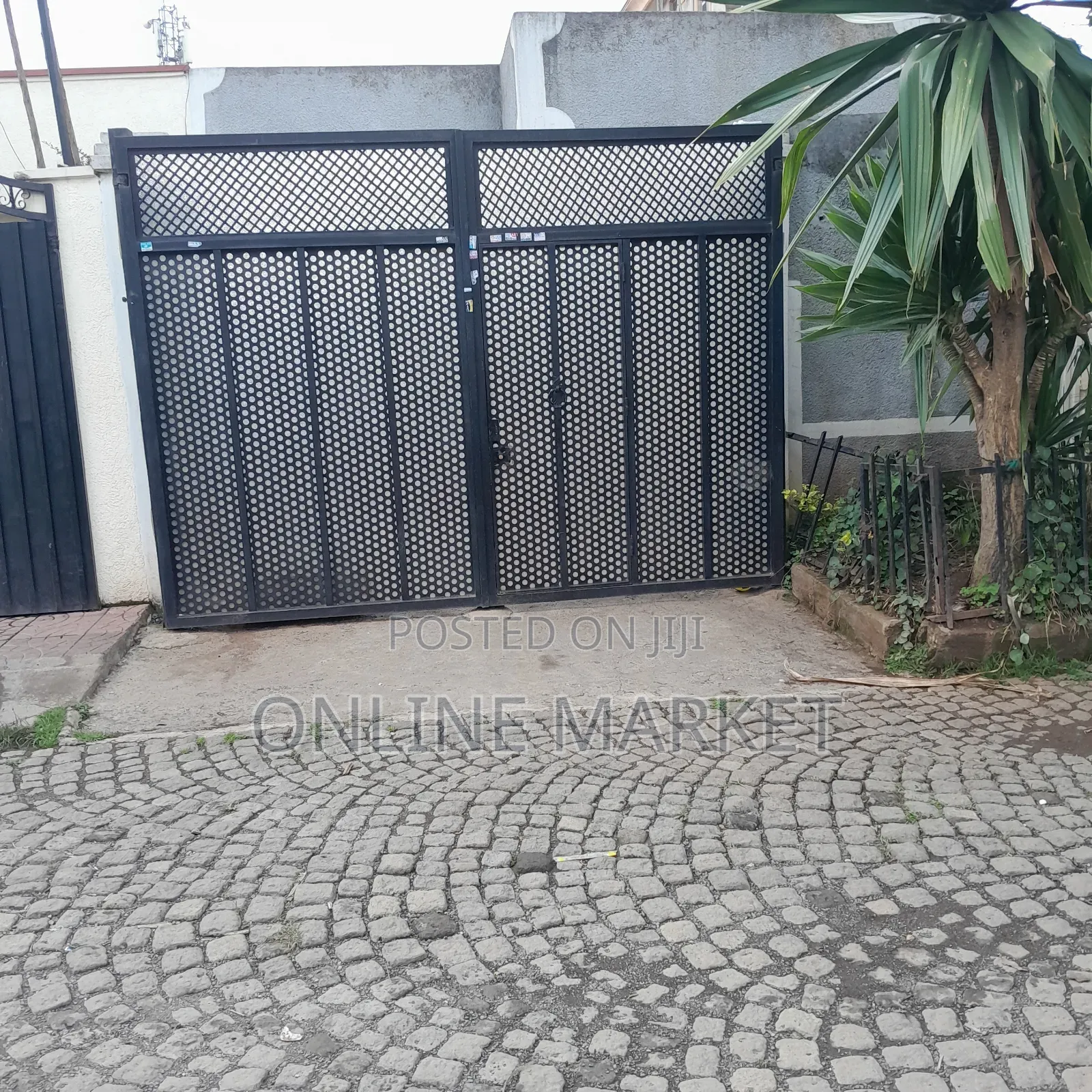 Furnished 2bdrm Villa in Kolfe Keranio for sale