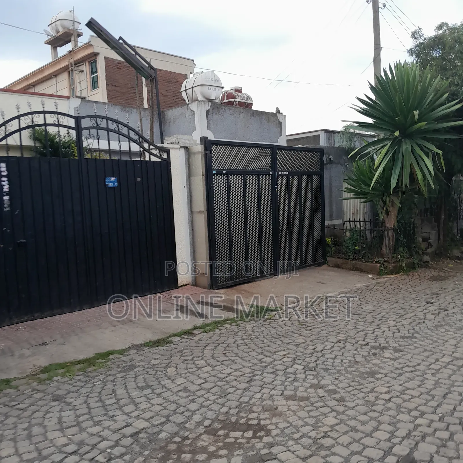 Furnished 2bdrm Villa in Kolfe Keranio for sale