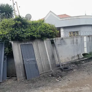 Furnished 5bdrm Villa in Kolfe Keranio for sale