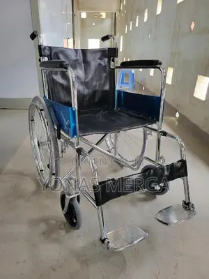 Slightly Used Wilcher//Wheelchair With Attender Brake–Uh809j
