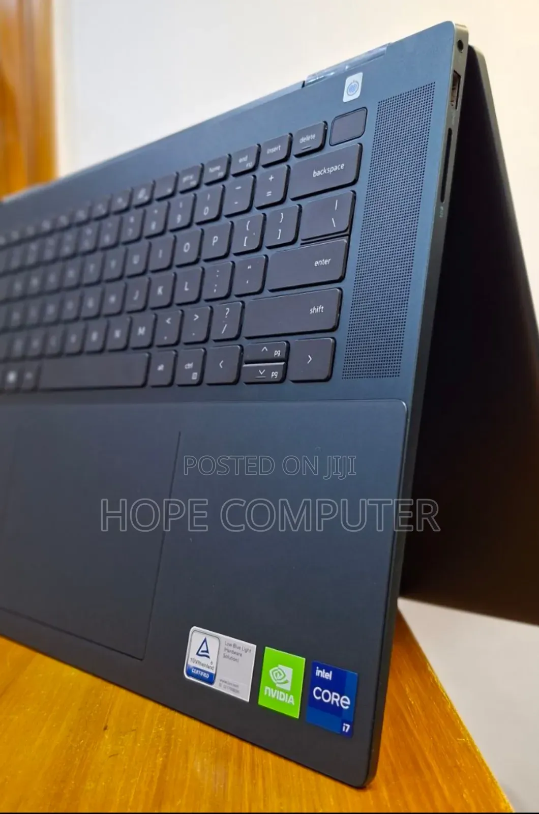 New Laptop Dell Inspiron 15 16GB Intel Core I7 SSD 1T