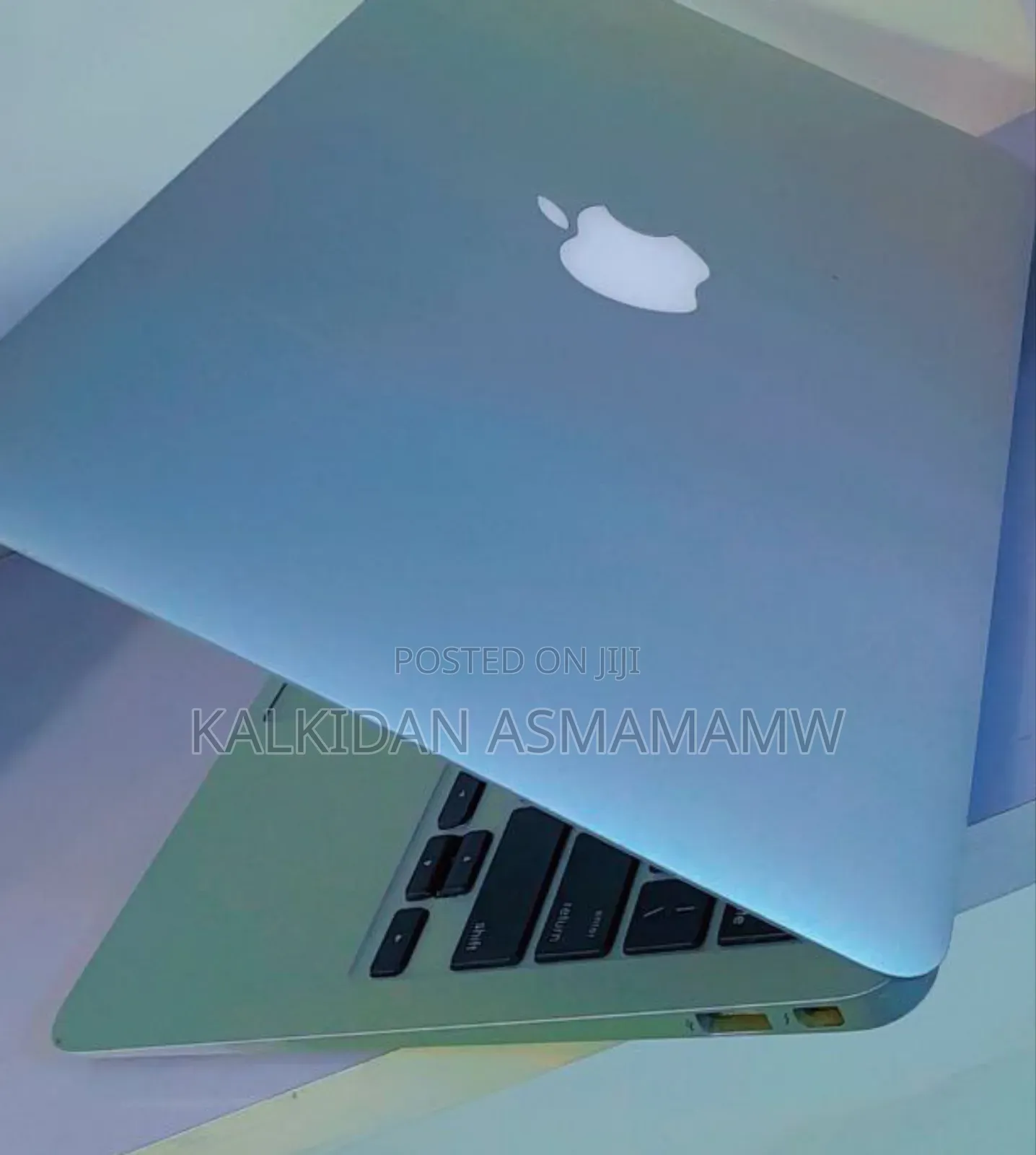 New Laptop Apple MacBook 2013 4GB Intel Core I5 SSD 256GB