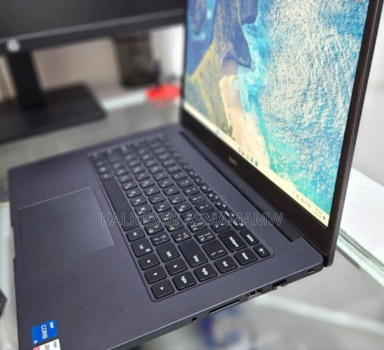 New Laptop Apple MacBook 16GB Intel Core I5 SSD 512GB