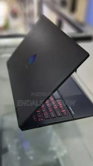 New Laptop HP Omen 15 8GB Intel Core I7 SSD 1T