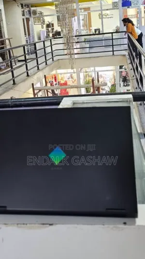 New Laptop HP Omen 15 8GB Intel Core I7 SSD 1T