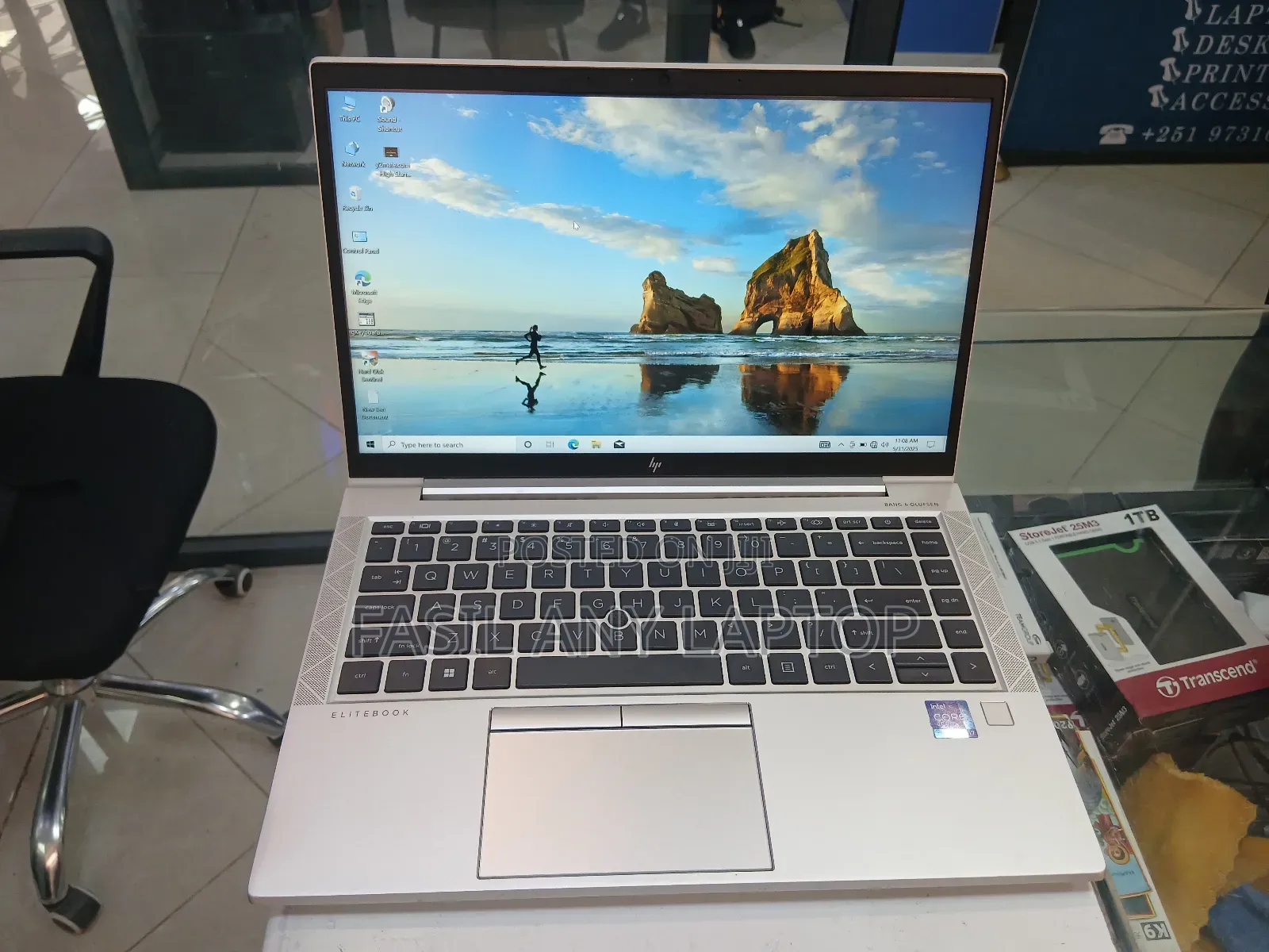 New Laptop HP EliteBook 840 G8 16GB Intel Core I7 SSD 512GB
