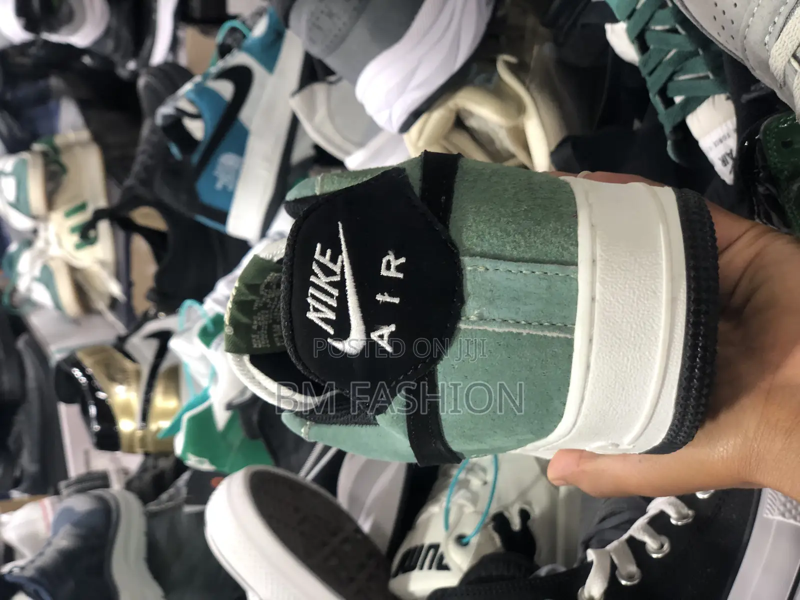 Nike Air Force 1 Light Green