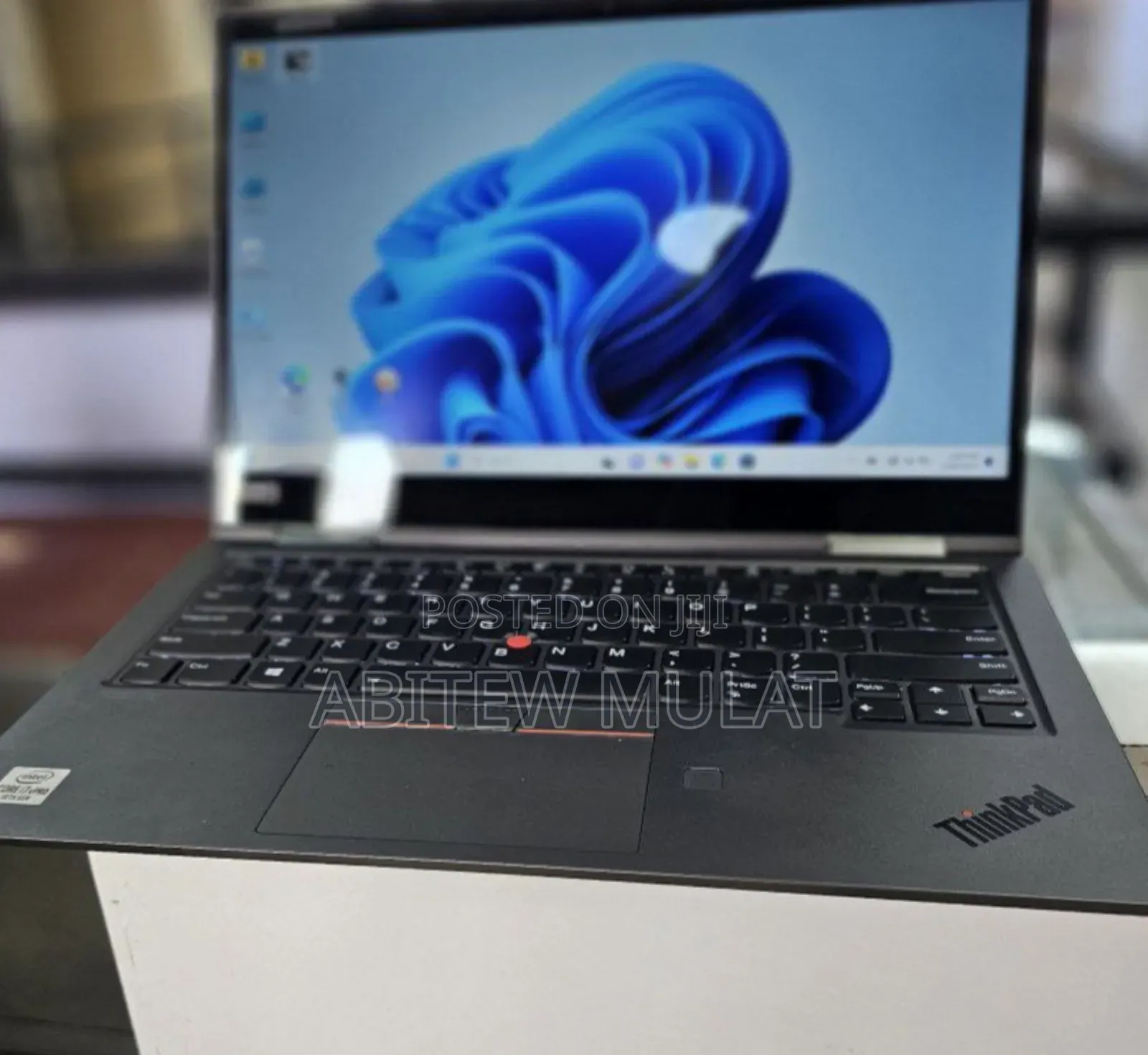 New Laptop Lenovo ThinkPad Yoga 16GB Intel Core I7 SSD 512GB