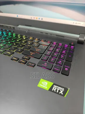 New Laptop Asus ROG Strix G17 32GB AMD Ryzen 9 SSD 1T