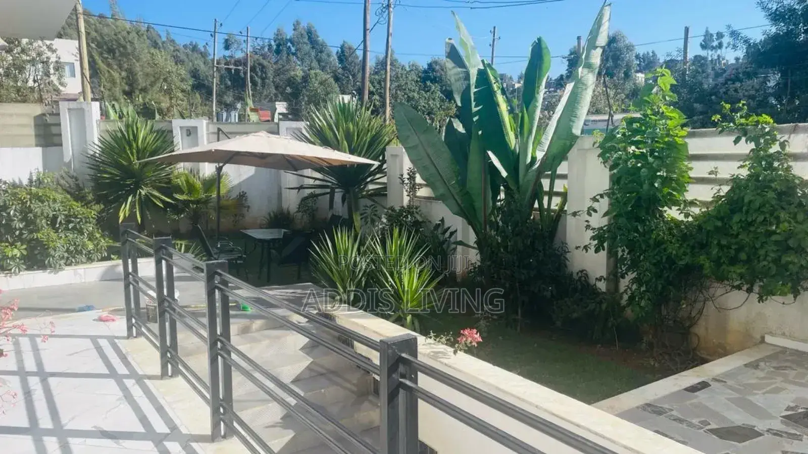 Furnished 3bdrm Villa in Bole for rent