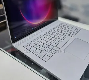 New Laptop Microsoft Surface Book 3 16GB Intel Core I7 SSD 256GB