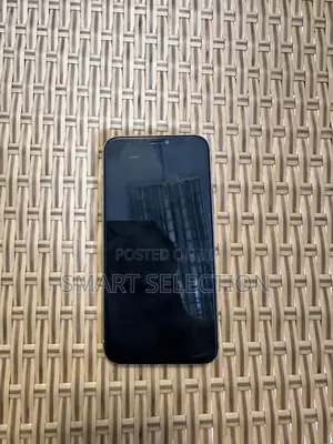 Photo - New Apple iPhone 11 Pro 256 GB White