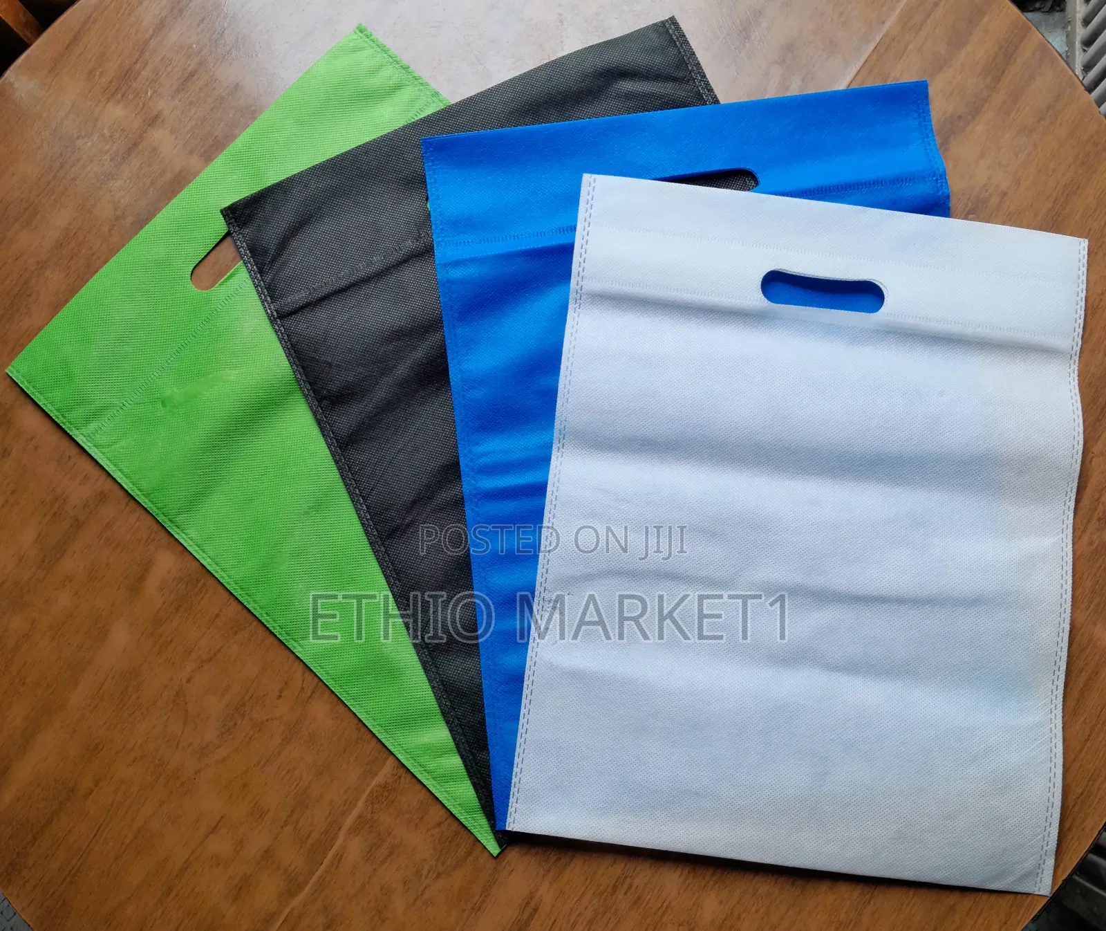 Non Woven Shopping Bags 30x40 White Color 500 PCS