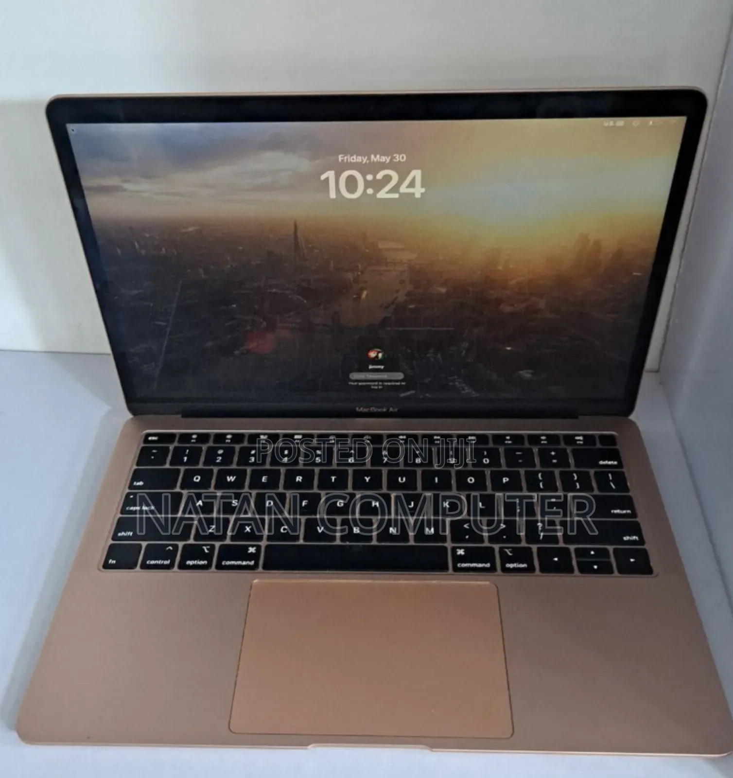 New Laptop Apple MacBook Air 2019 8GB Intel Core I5 SSD 256GB