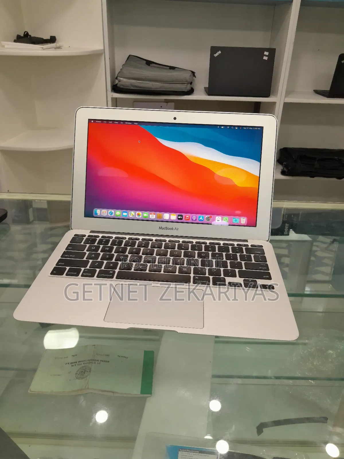 New Laptop Apple MacBook Air 4GB Intel Core I5 SSD 128GB
