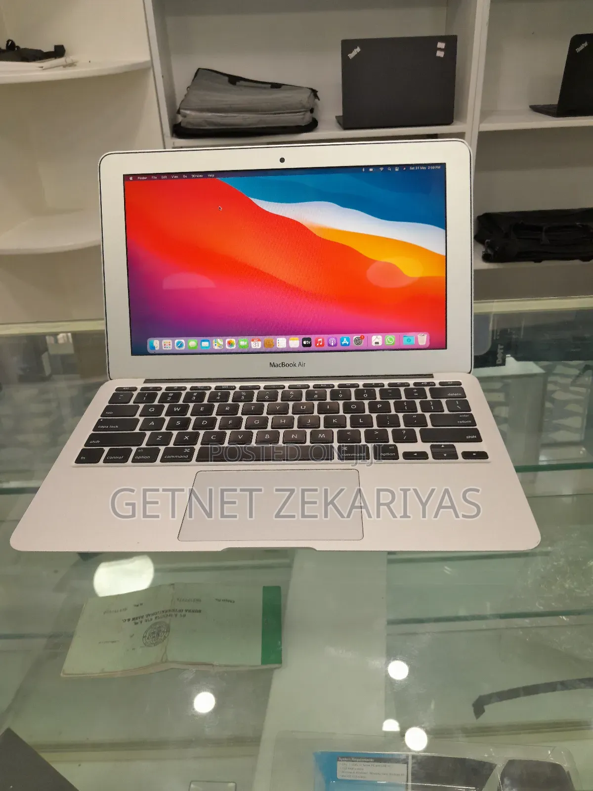 New Laptop Apple MacBook Air 4GB Intel Core I5 SSD 128GB