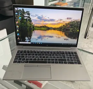 New Laptop HP EliteBook 850 G8 16GB Intel Core I7 SSD 512GB