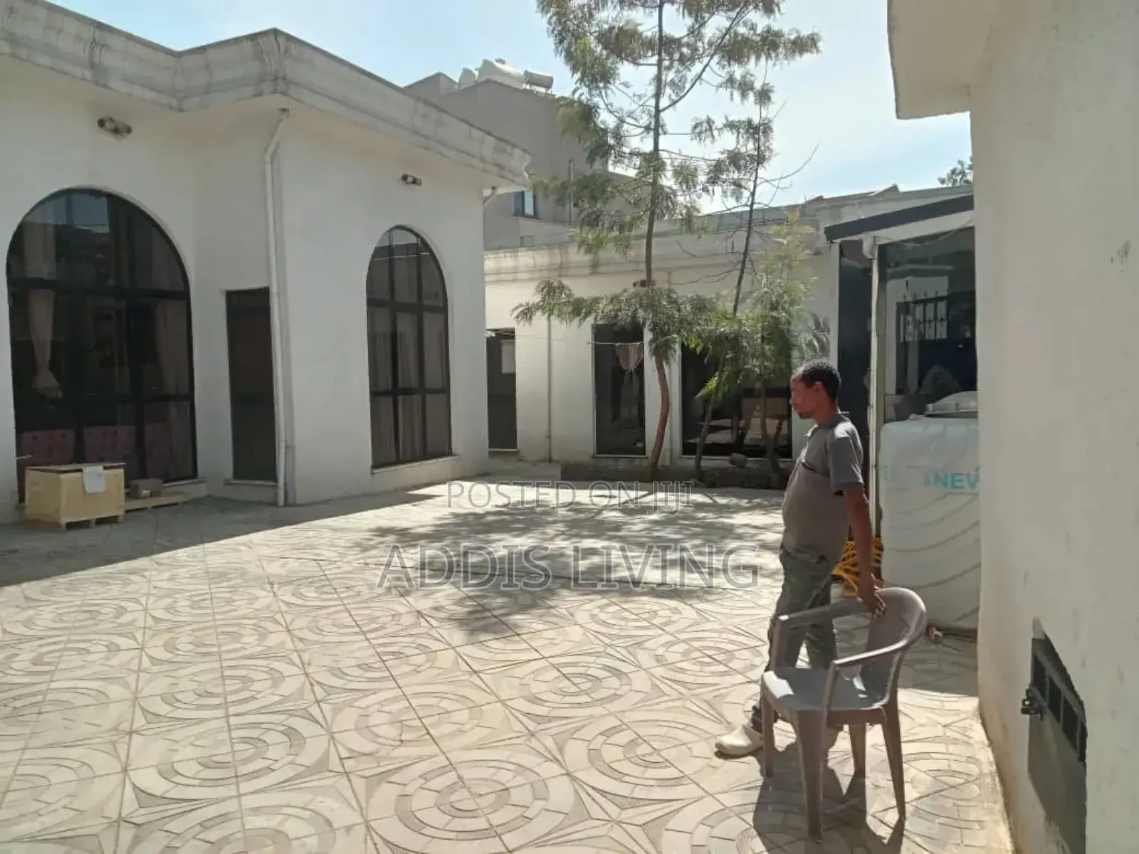 Furnished 3bdrm Villa in Bole for rent