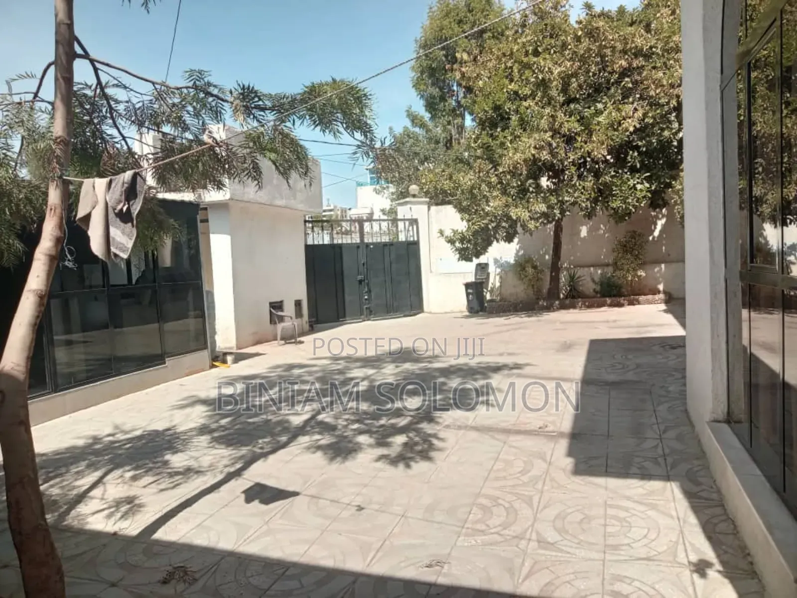 Furnished 3bdrm Villa in Bole for rent