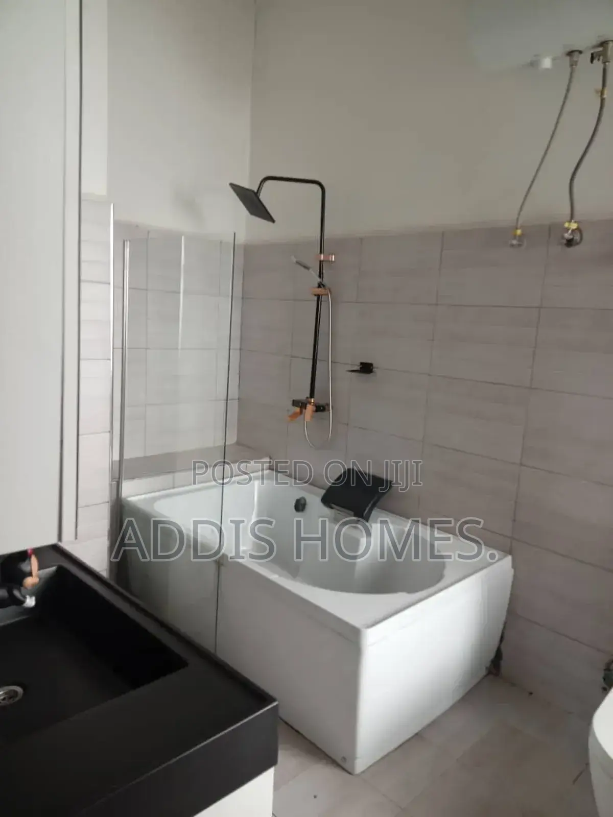 Furnished 3bdrm Villa in Bole for rent