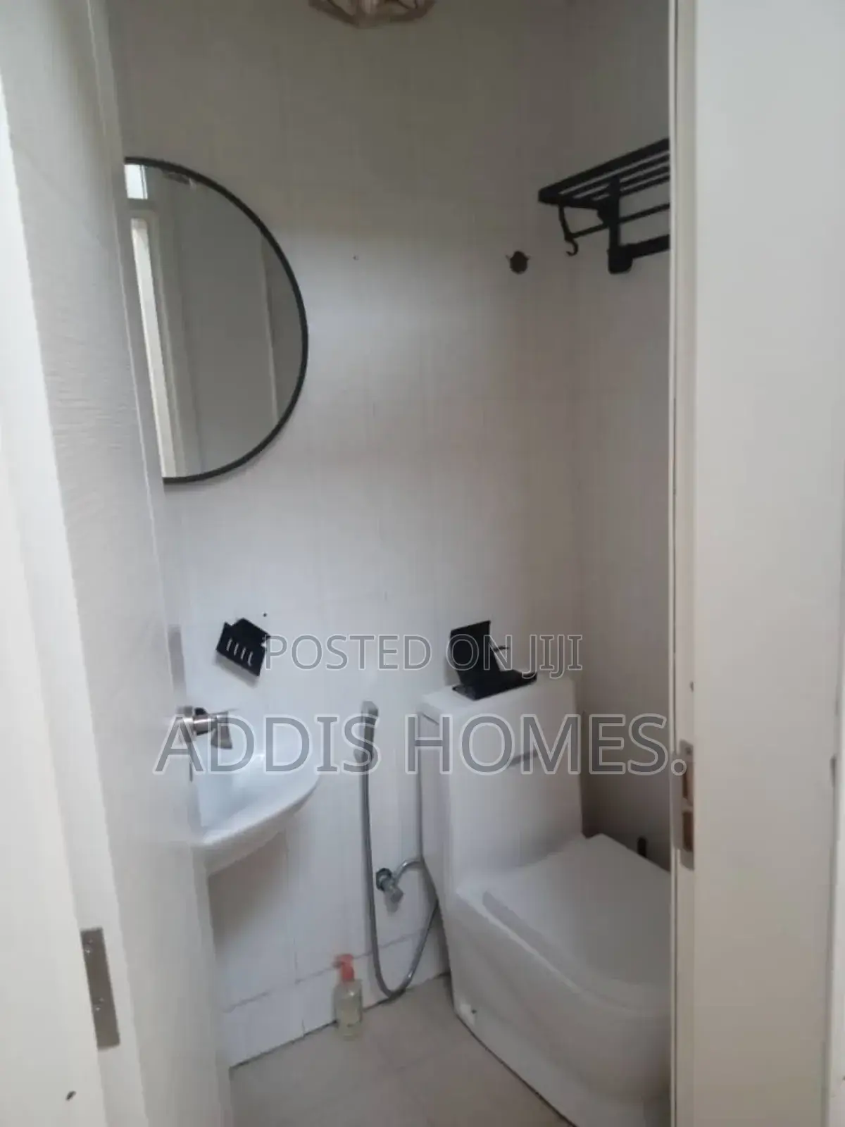 Furnished 3bdrm Villa in Bole for rent