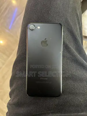 Apple iPhone 7 128 GB Black