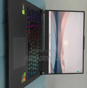 New Laptop Asus ROG Strix G17 32GB AMD Ryzen 9 SSD 1T