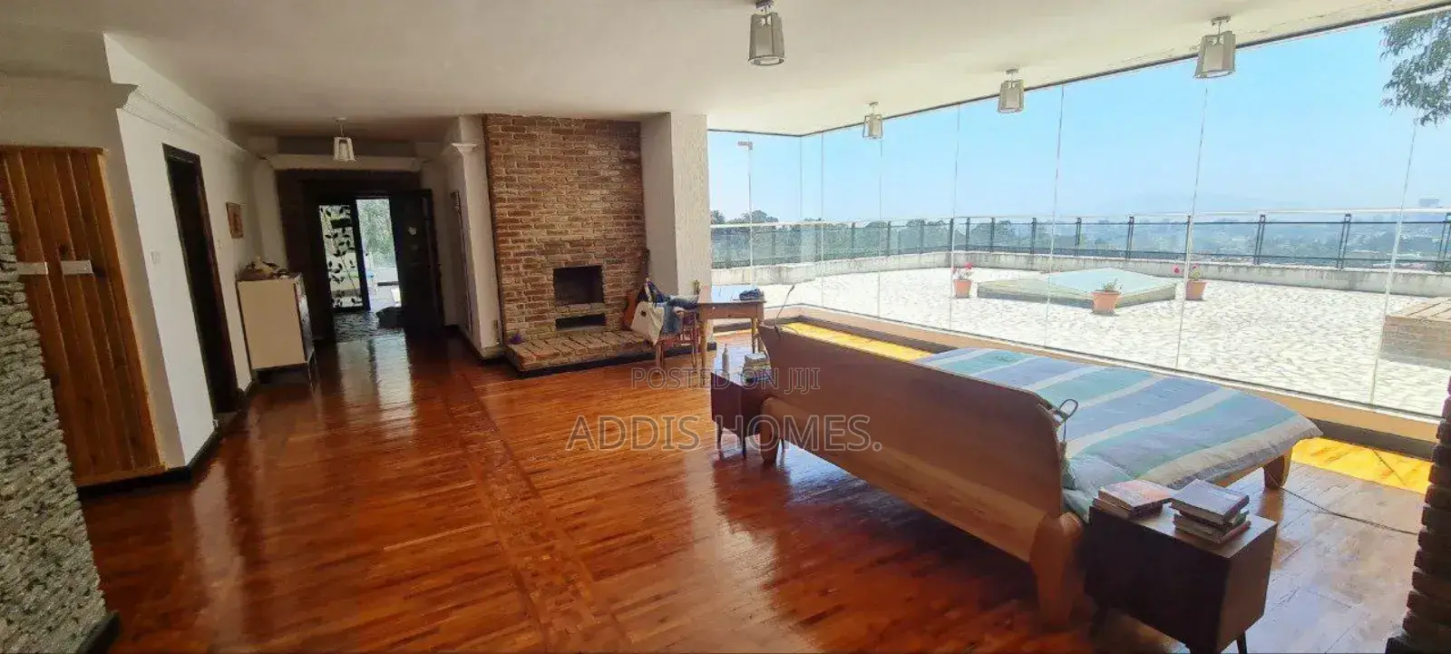 Furnished 5bdrm Villa in Bole for rent