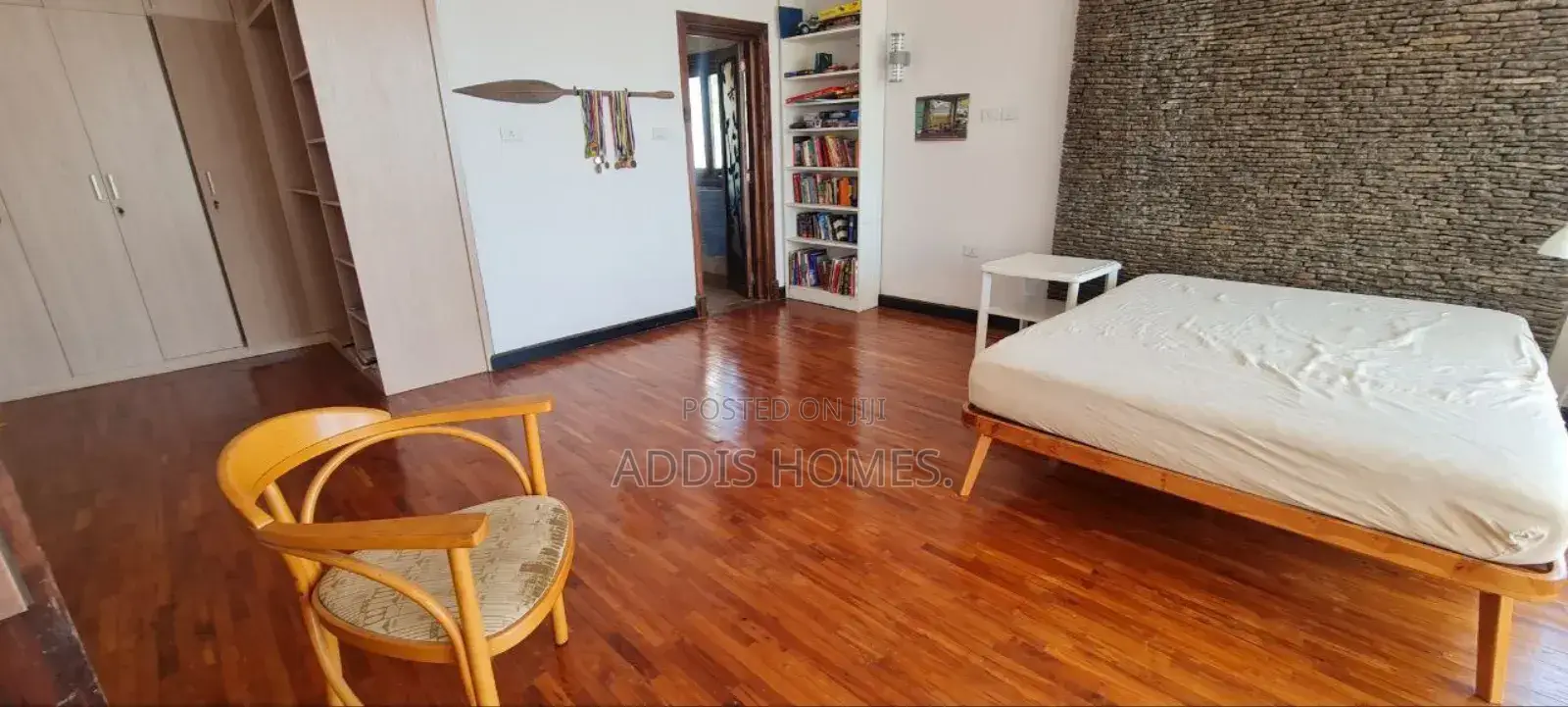 Furnished 5bdrm Villa in Bole for rent