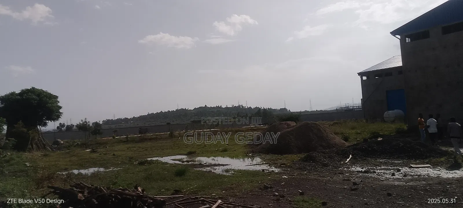 የሚከራይ 15000 ካሬ መጋዘን