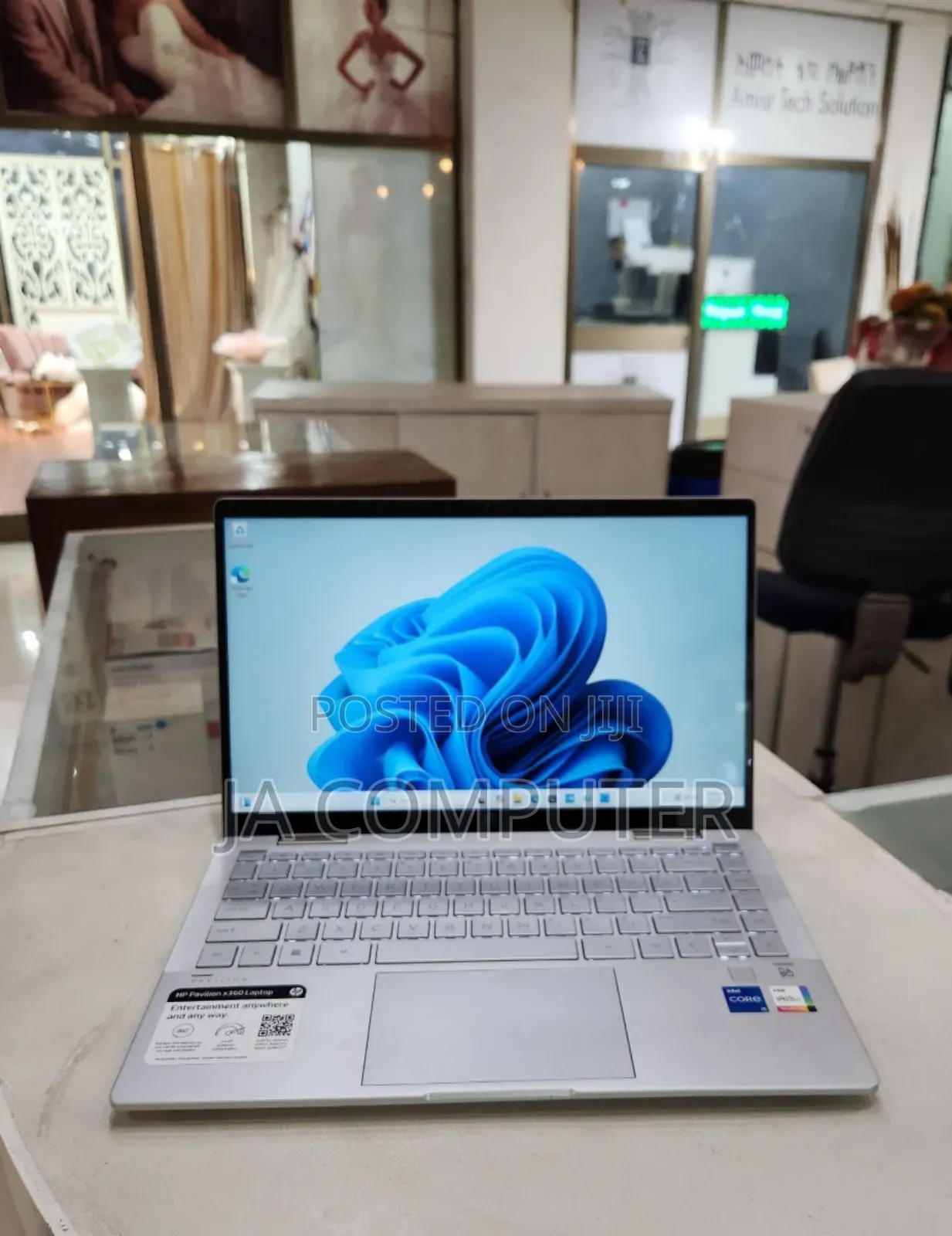 New Laptop HP Pavilion 15 8GB Intel Core I5 SSD 512GB