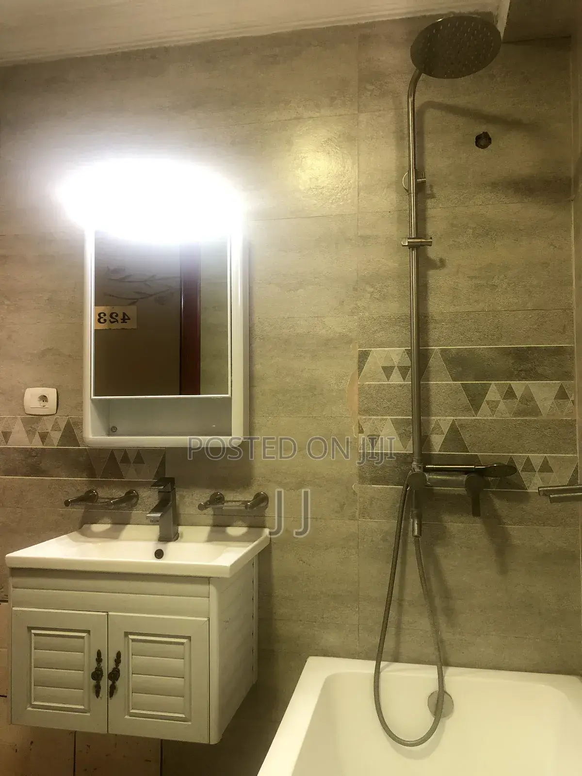Furnished 1bdrm Apartment in Kirkos for rent