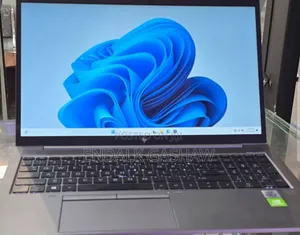 New Laptop HP ZBook Firefly 15 G7 16GB Intel Core I7 SSD 512GB