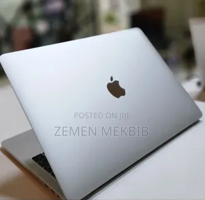 New Laptop Apple MacBook Pro 2018 8GB Intel Core I5 SSD 256GB