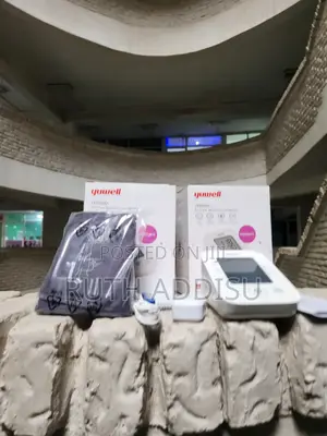 Photo - Digital Blood Pressuer Monitor米粉bp Monitor吃到bp Monitor New